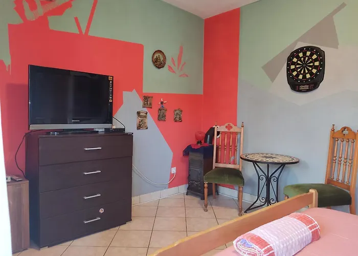 Branka Center 100m Stadtzentrum Crikvenica